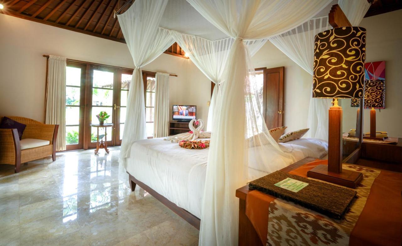 Natah Bale Villas Sanur Esterno foto