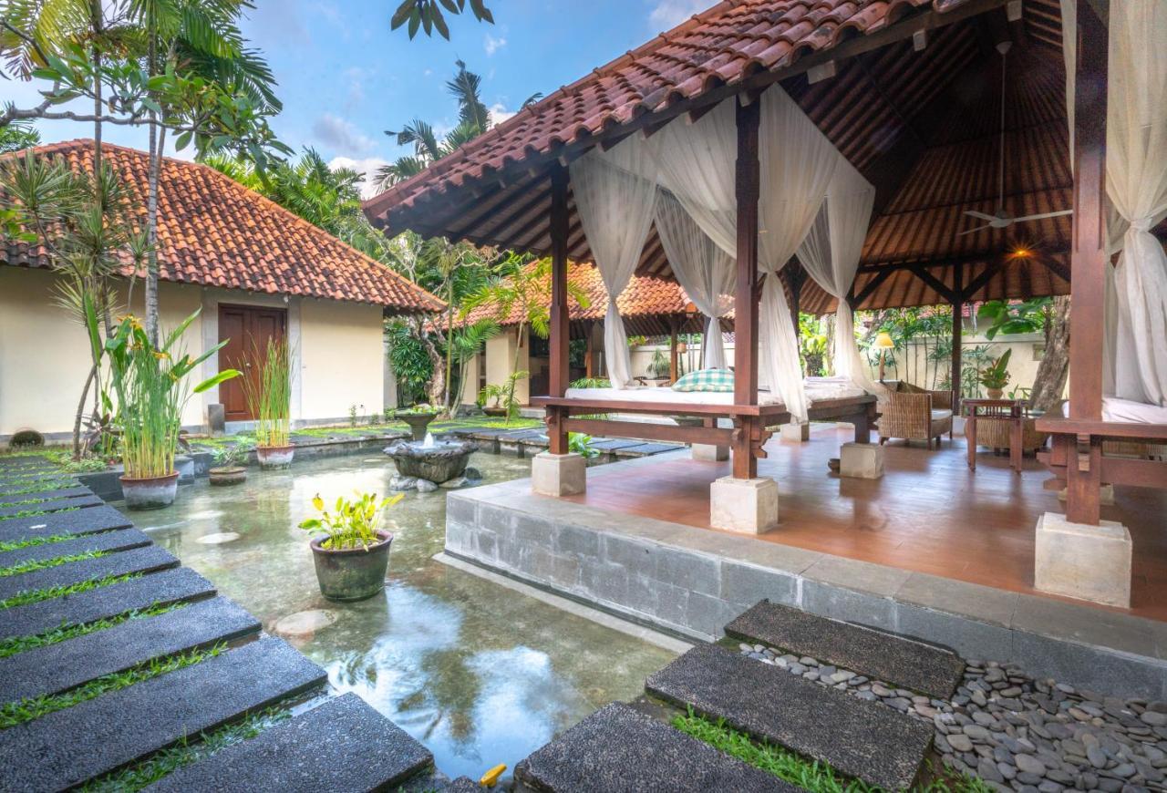 Natah Bale Villas Sanur Esterno foto