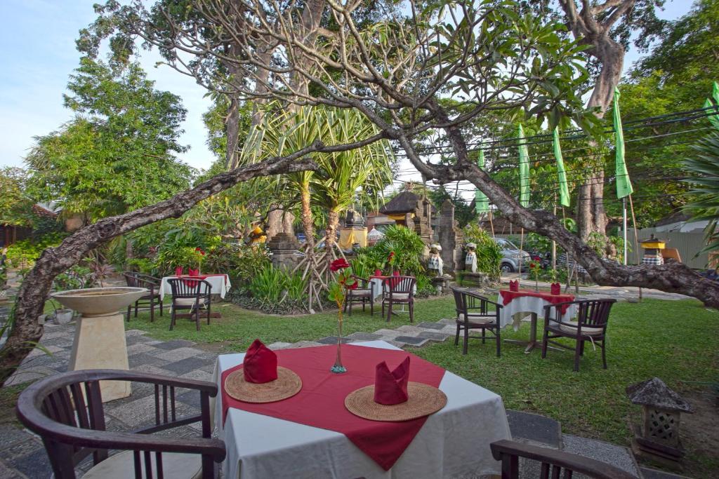 Natah Bale Villas Sanur Esterno foto