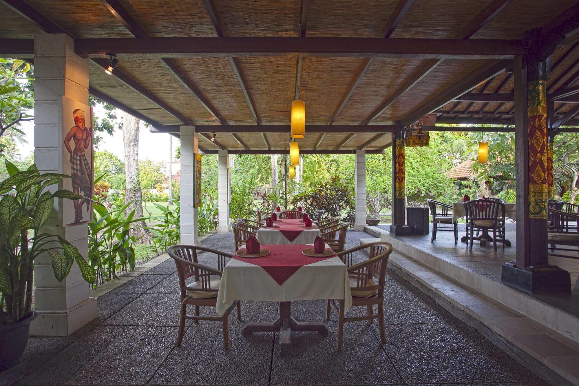 Natah Bale Villas Sanur Esterno foto